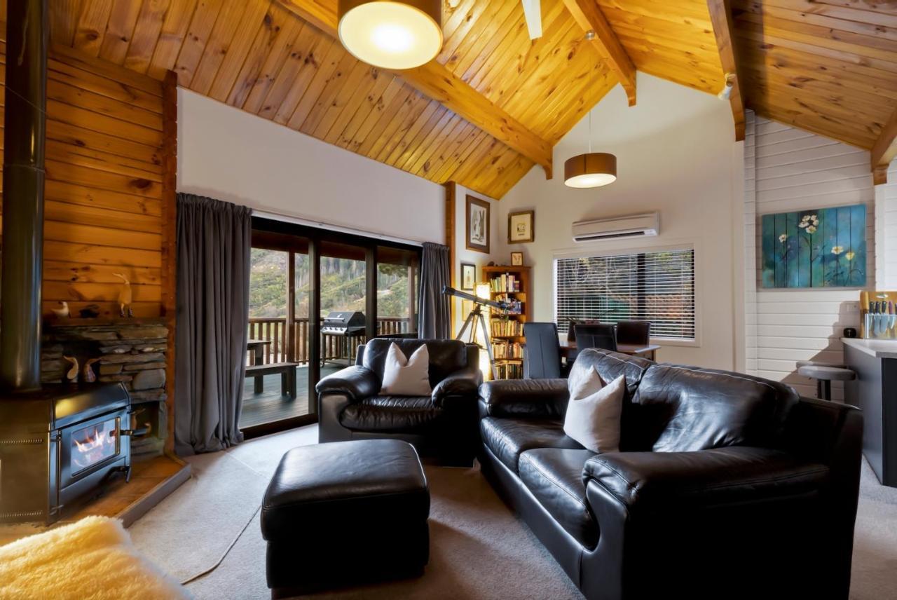 Kereru Cottage, Cosy Log Cabin, Serene Lake & Mountain Views Queenstown Eksteriør bilde