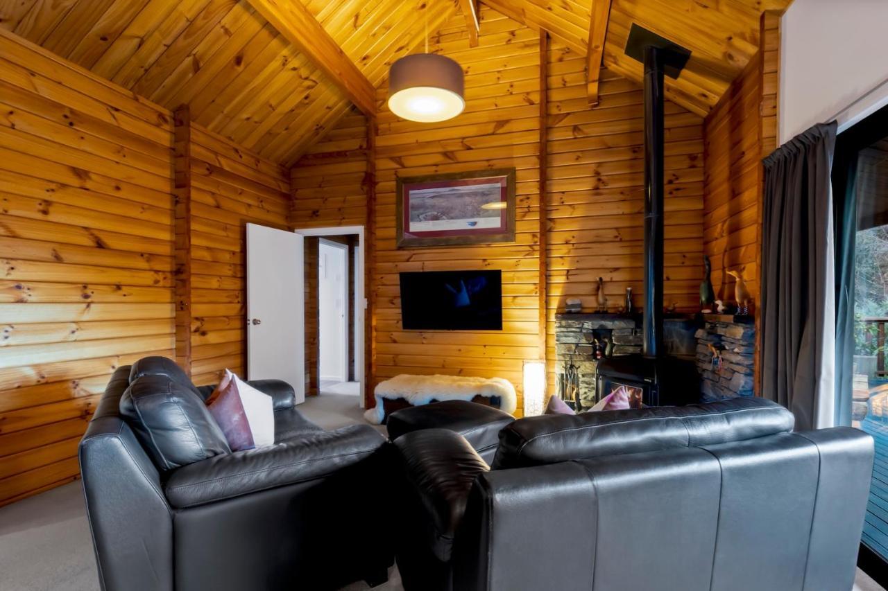 Kereru Cottage, Cosy Log Cabin, Serene Lake & Mountain Views Queenstown Eksteriør bilde